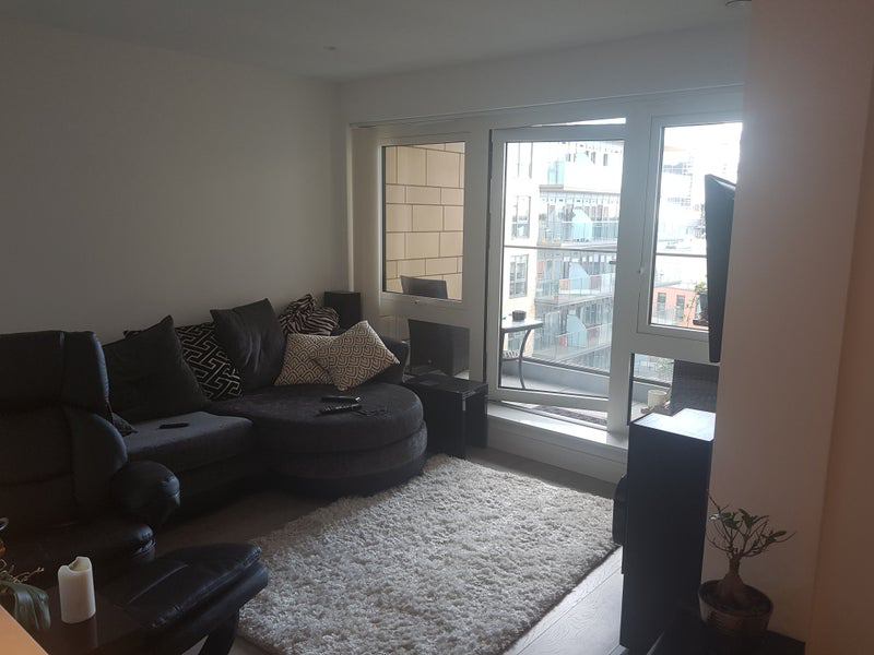 Room Market Street in Greater London
