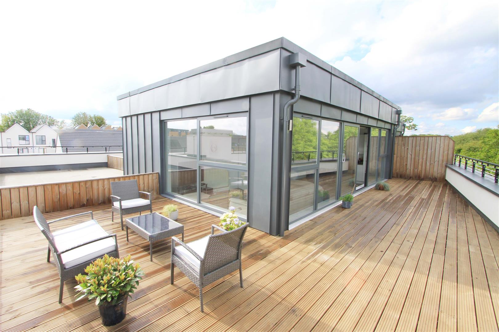 Flat Kenley Place in Greater London