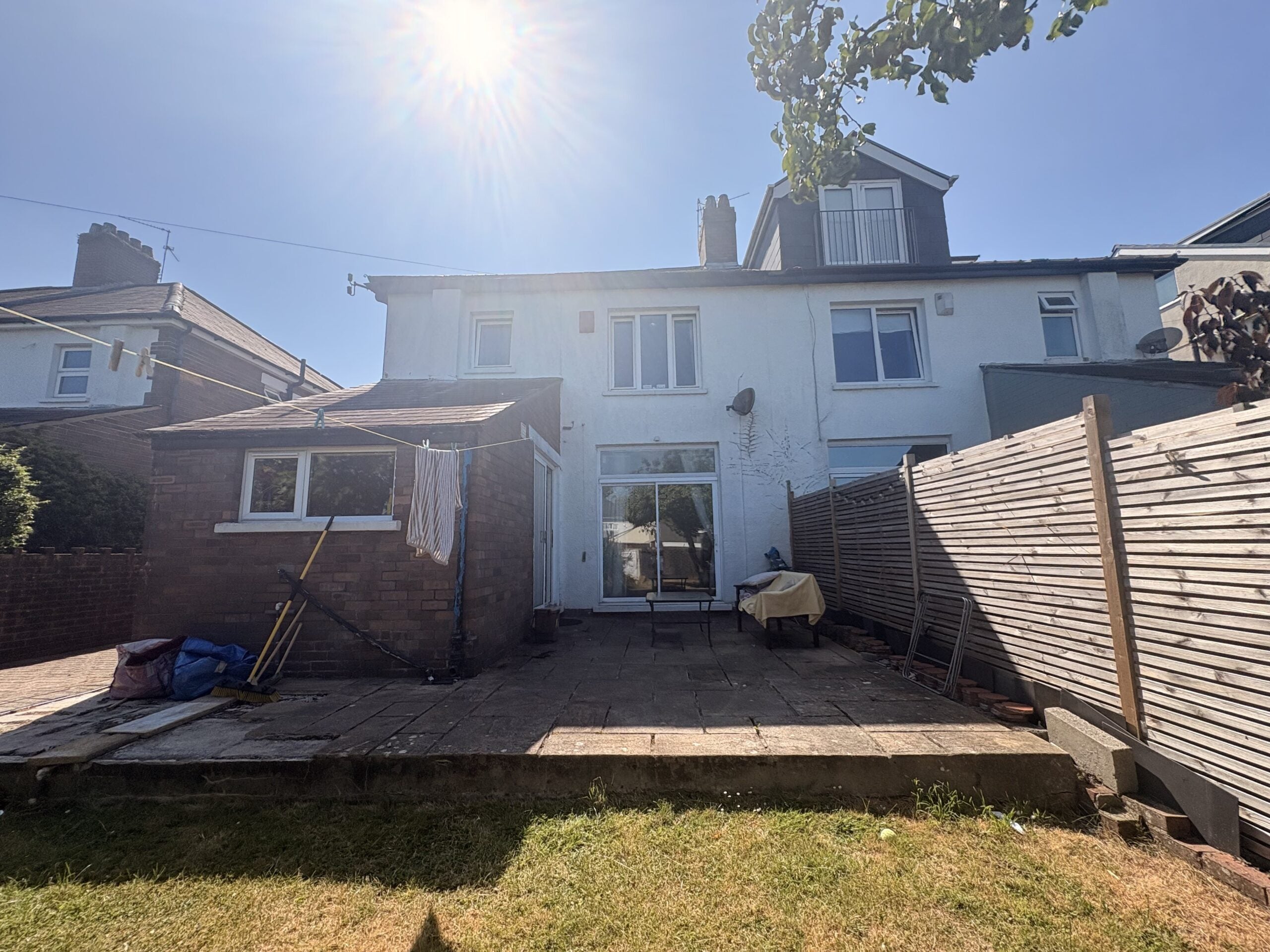 House Leckwith Avenue in Cardiff County