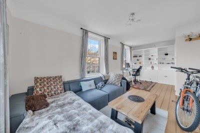 Flat Paragon Place in London