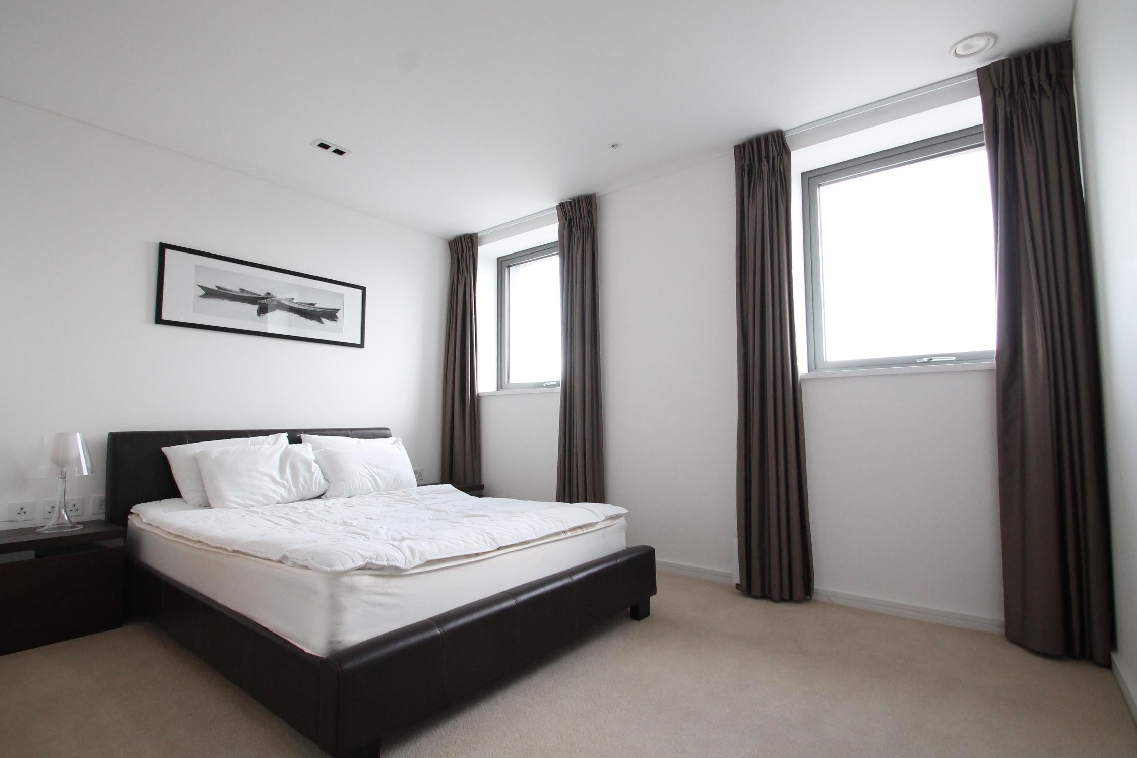 Flat Hampstead Road in Greater London