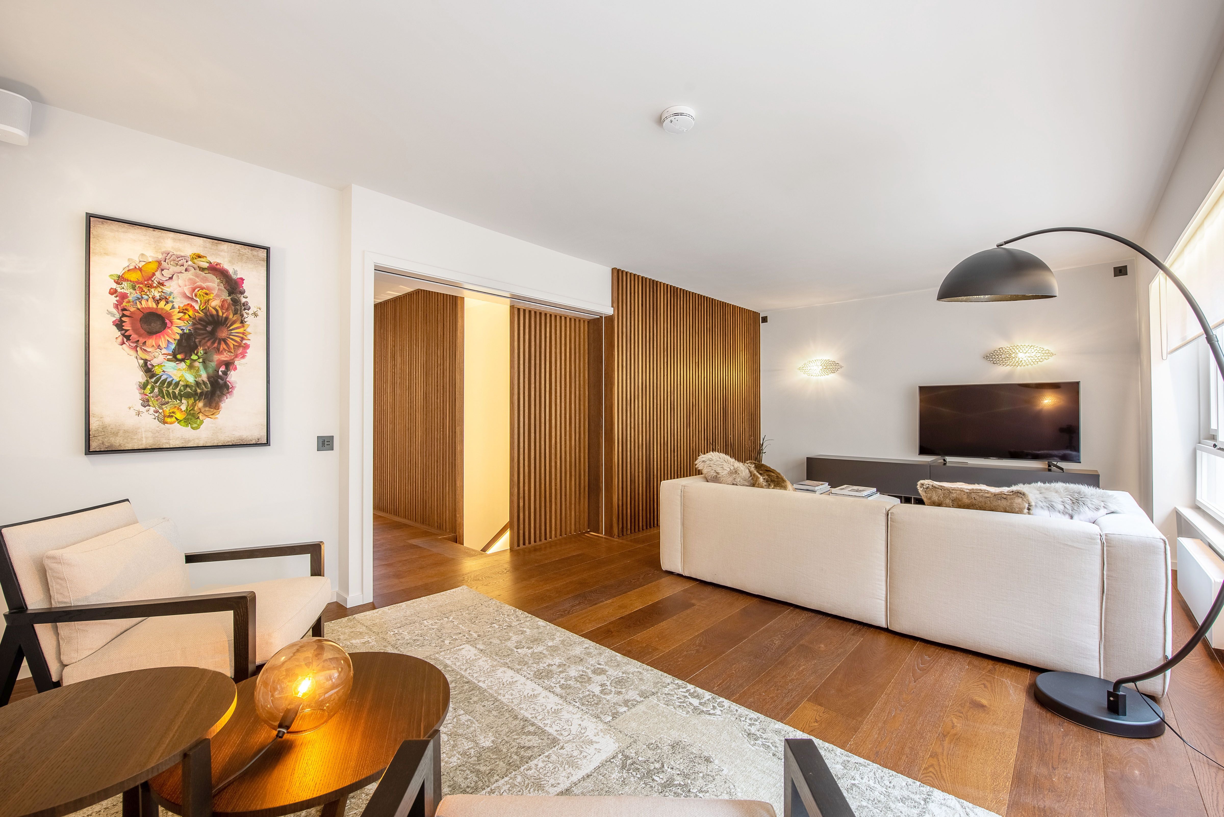 Flat Rutland Gate in City of Westminster