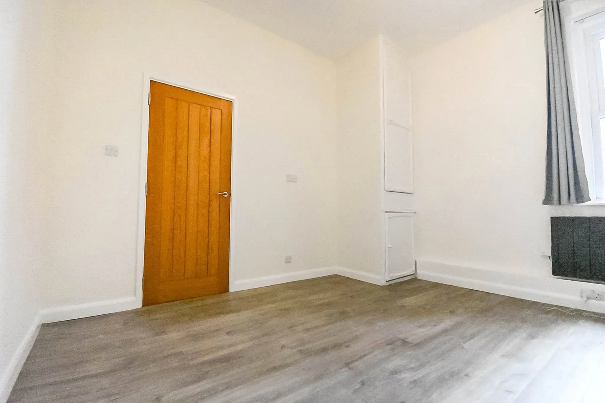 Flat Craven Road in Newbury