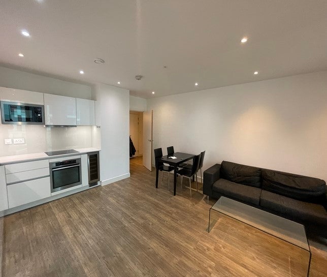 Room Cable Walk in Greater London