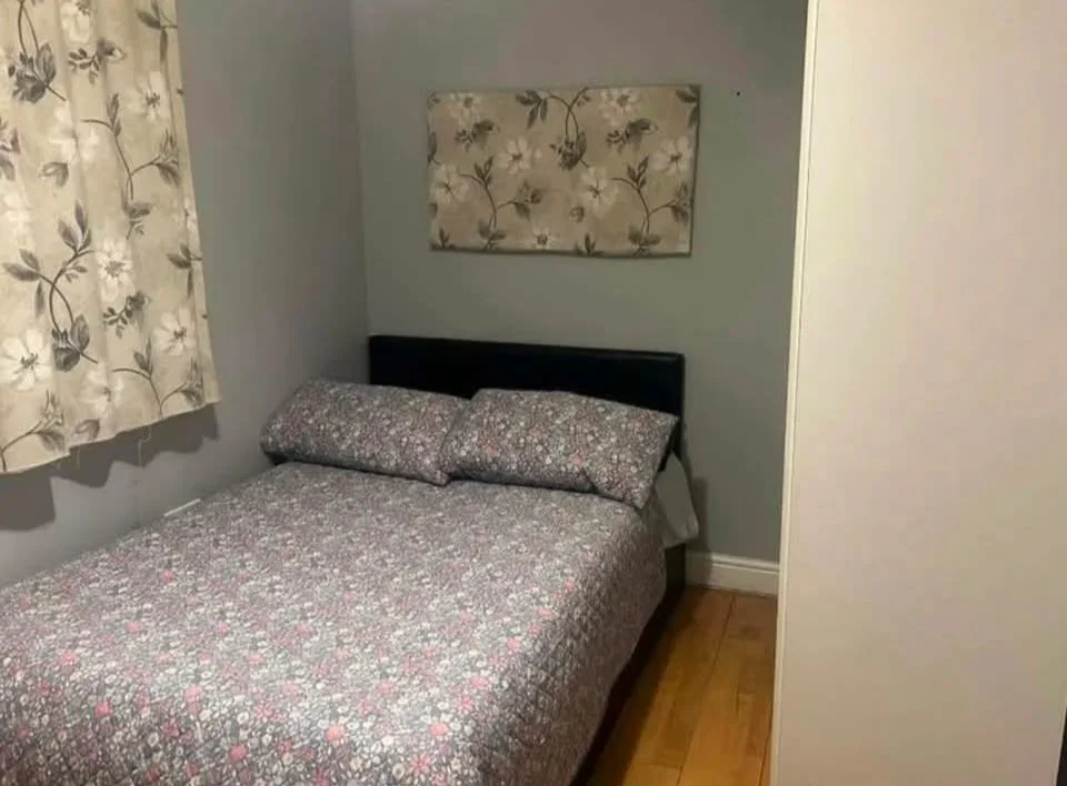 Room Westhorne Avenue in Greater London