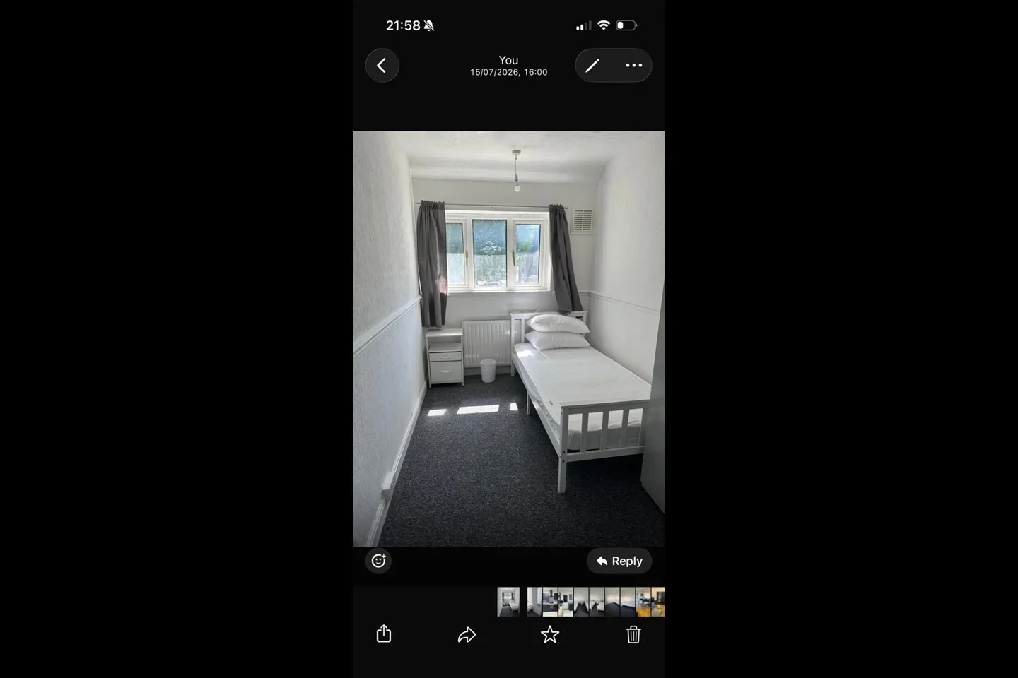 Room Charlton Crescent in Greater London