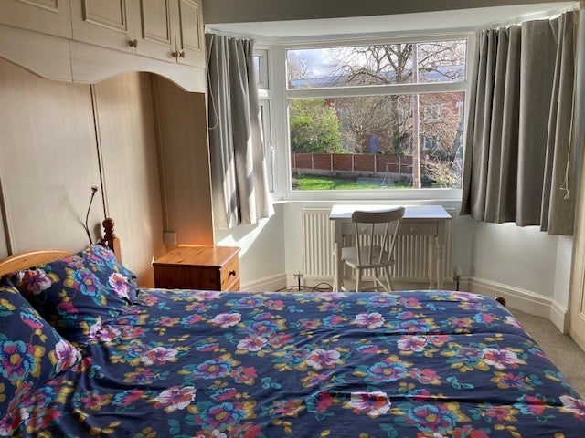 Room MacAuley Road in Manchester
