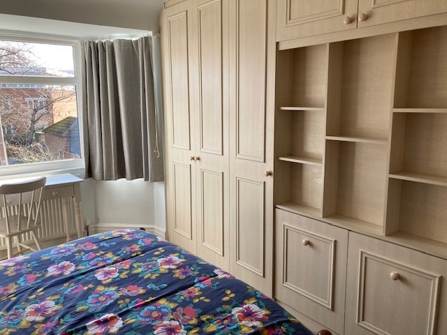 Room MacAuley Road in Manchester