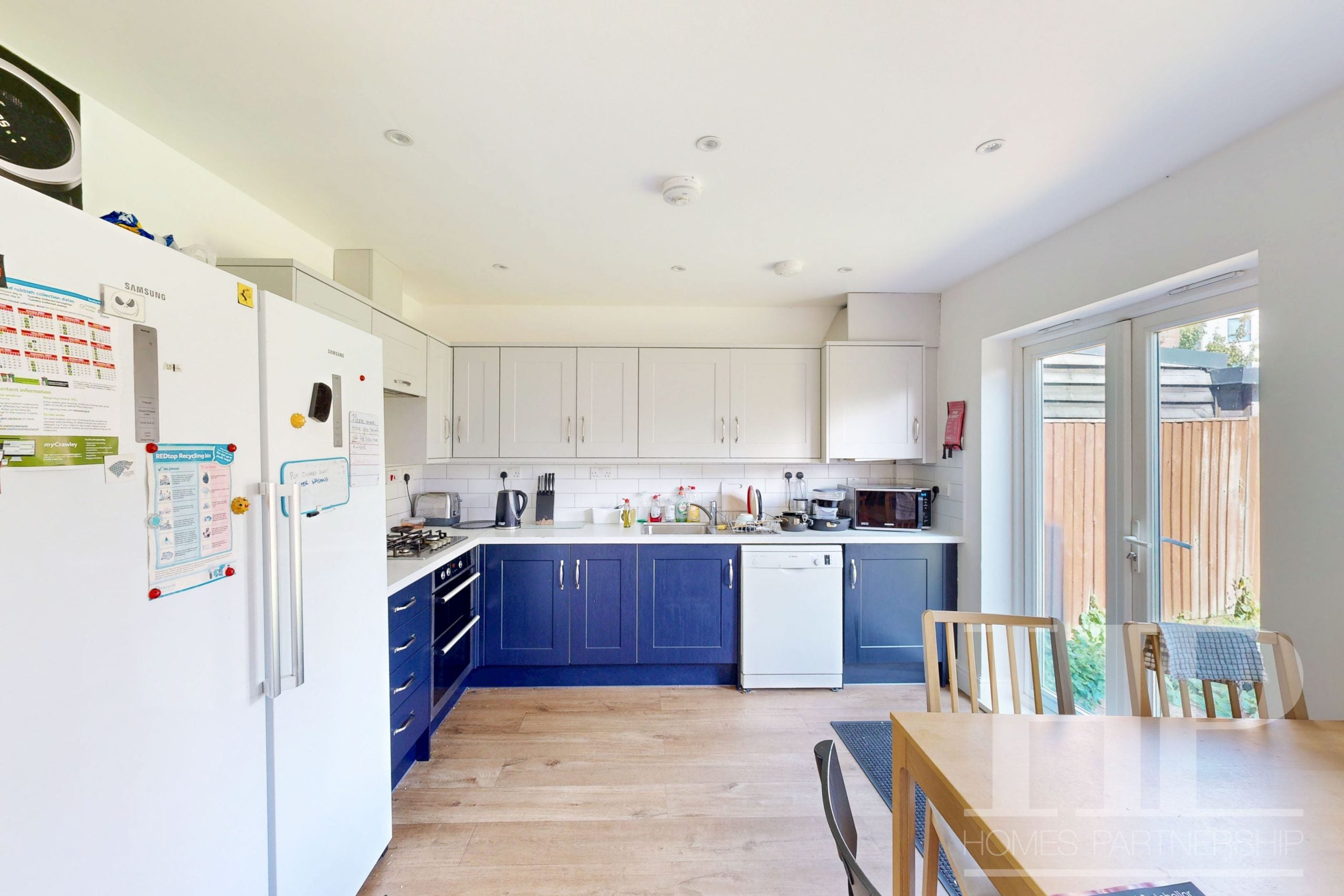 Room Victoria Mews in Crawley