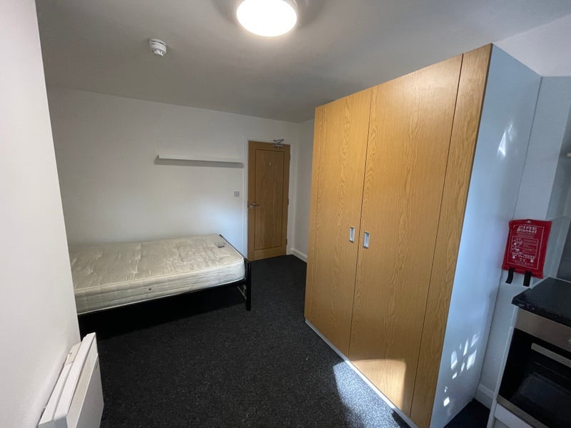 Flat Regent Road in Leicester