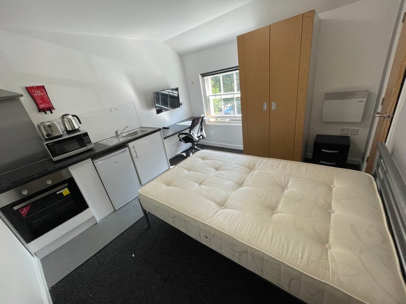 Flat Regent Road in Leicester