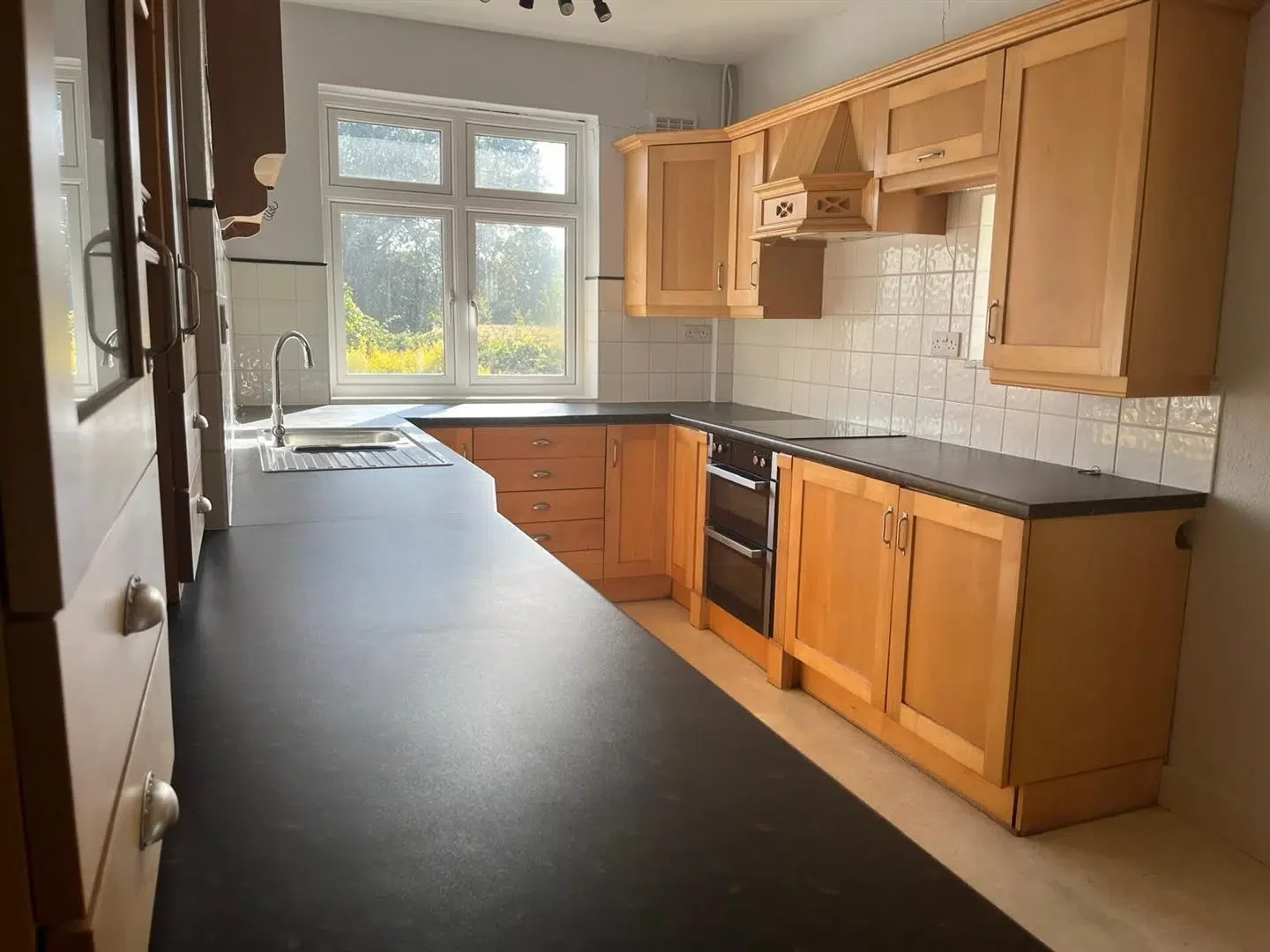 House Linton Hill in Maidstone