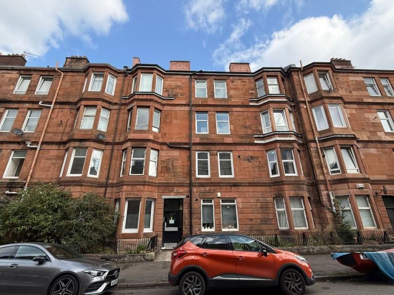 Flat Middleton Street in Glasgow