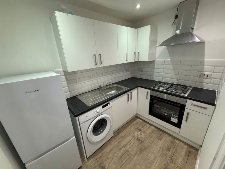 Flat Middleton Street in Glasgow