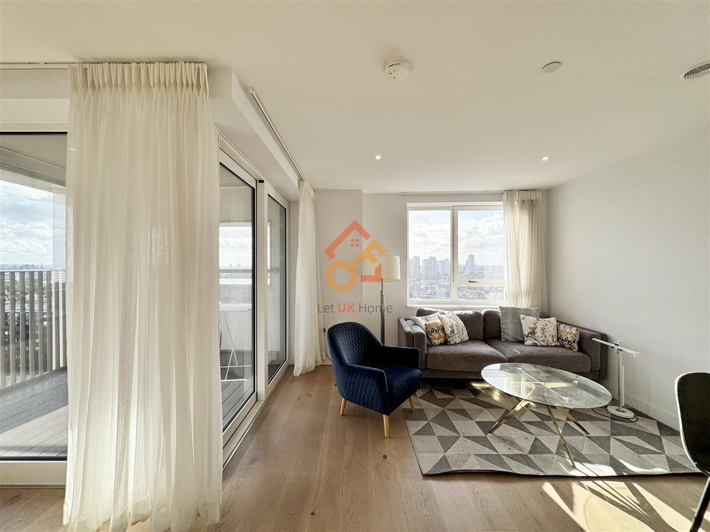 Flat Walworth Road in Greater London