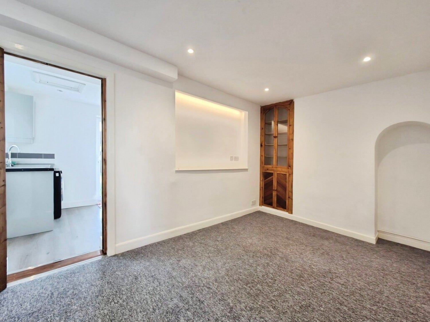 House Marl Close in Yeovil