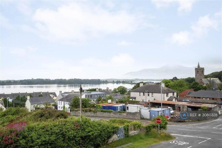 Flat Derinilla Lane in Dundrum