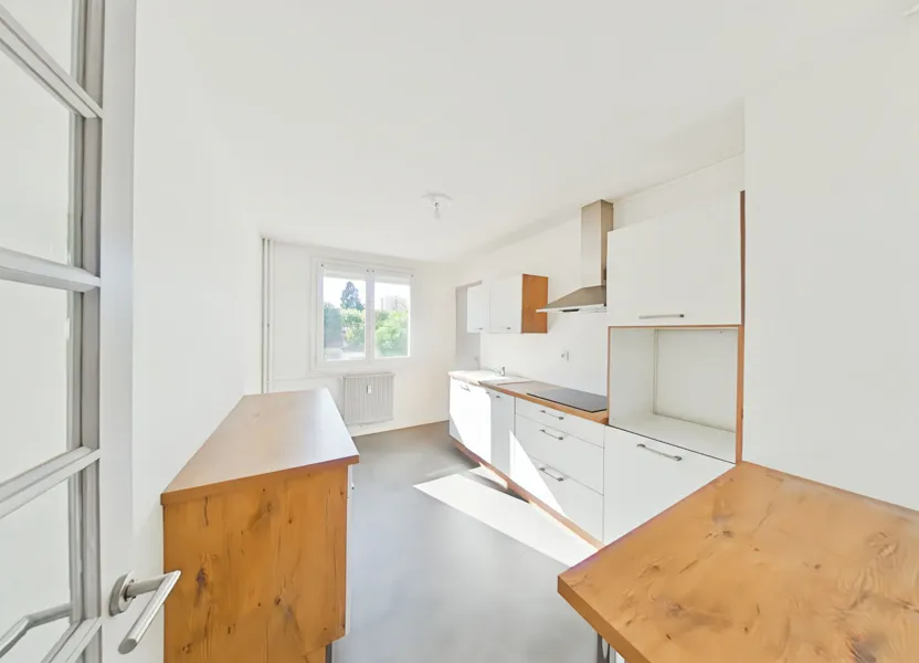 Appartement Esplanade du Champ de Mars à Valence