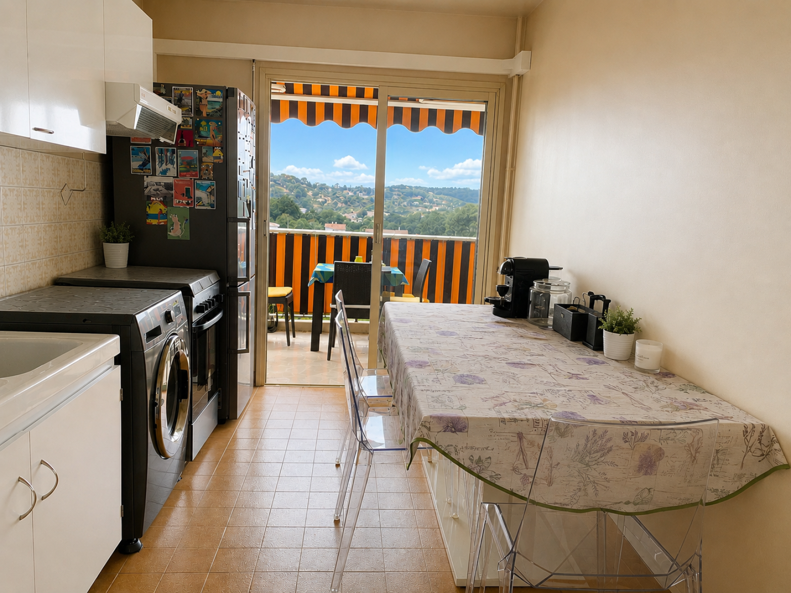Flat La Provençale in Antibes