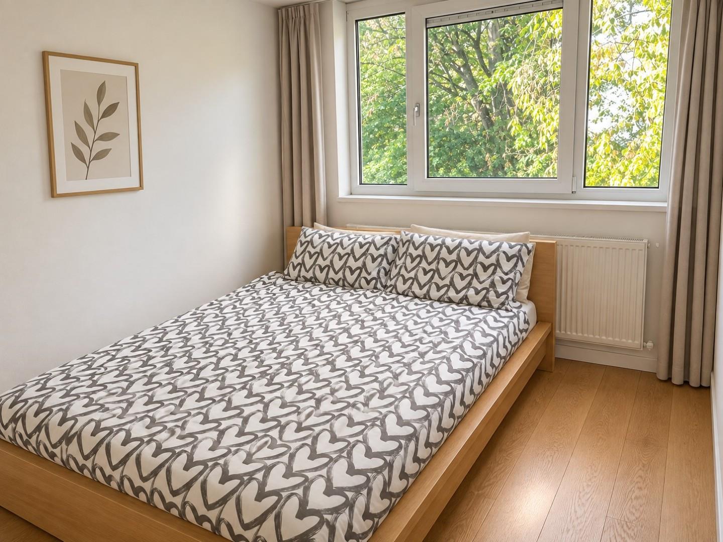 Flat Warltersville Mansions in Greater London