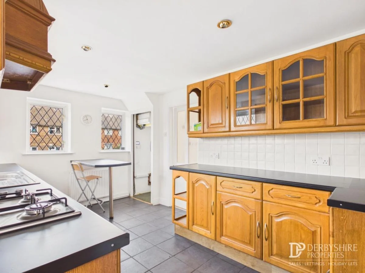 Flat Derwent Drive in Bolsover