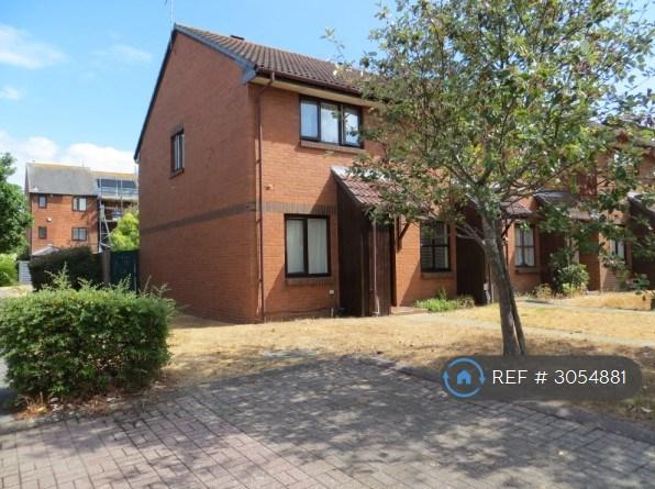 Flat Taverner Close in Poole