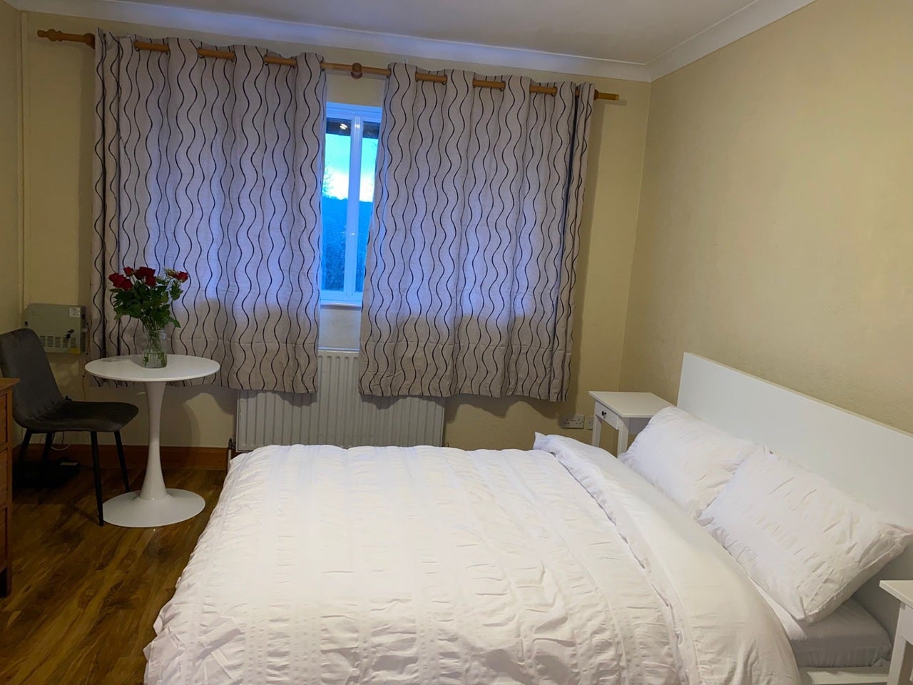 Room Robin Hood Way in Greater London