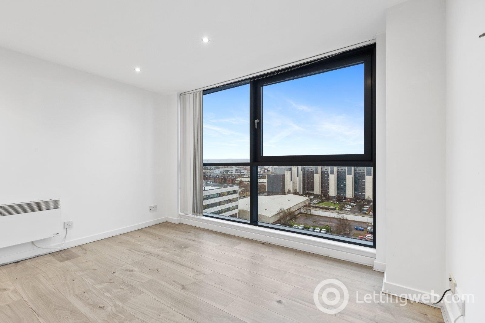 Flat Stobcross Street in Glasgow