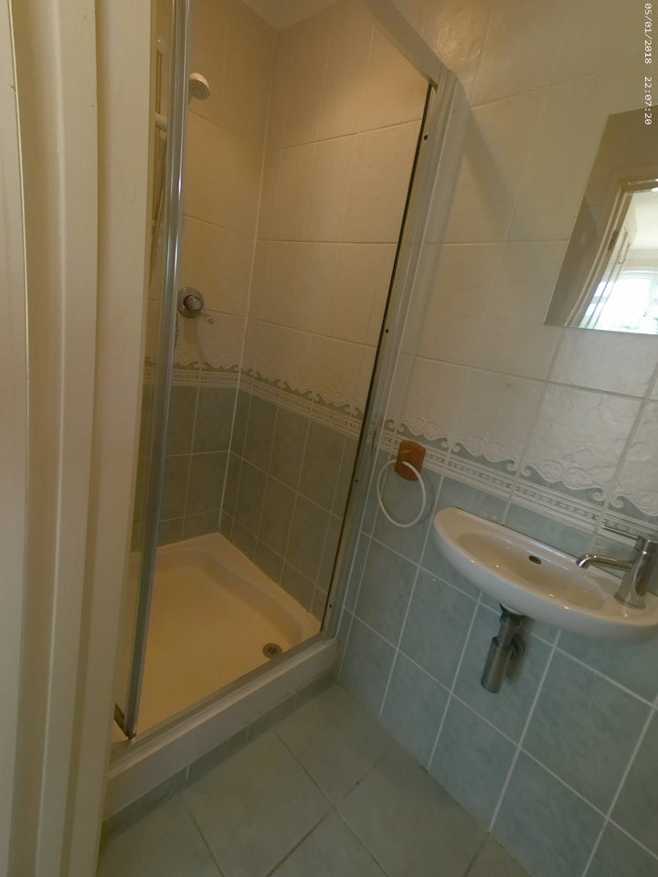 Room Brook Lane in Eastleigh