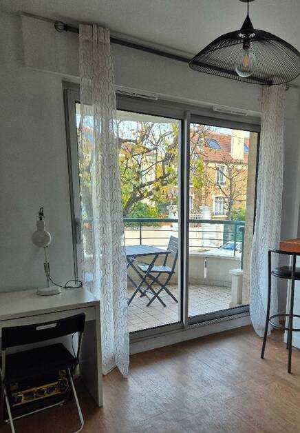 Appartement Place des Marronniers à Saint-Maur-des-Fossés