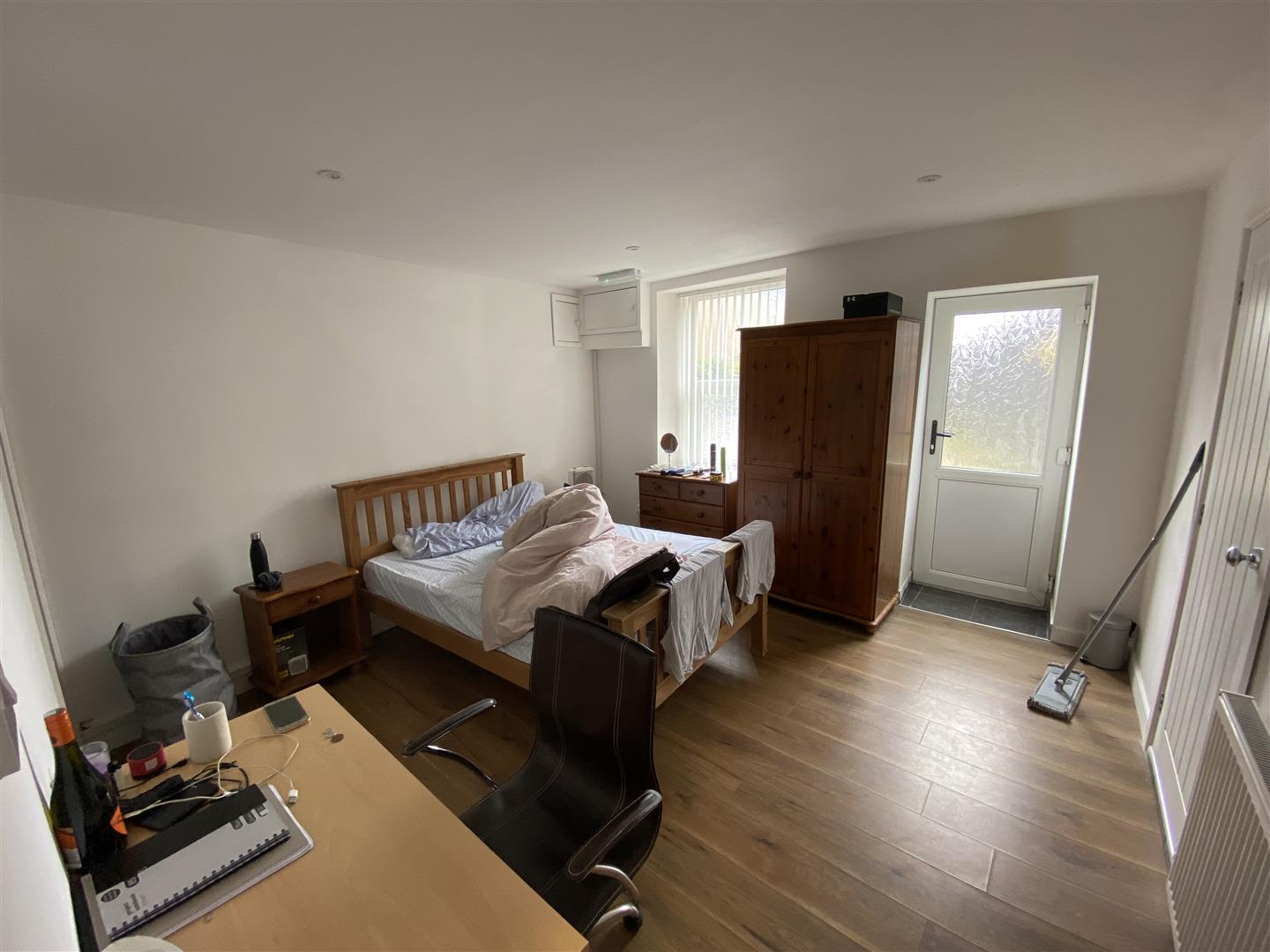 Flat Wood Road in Pontypridd