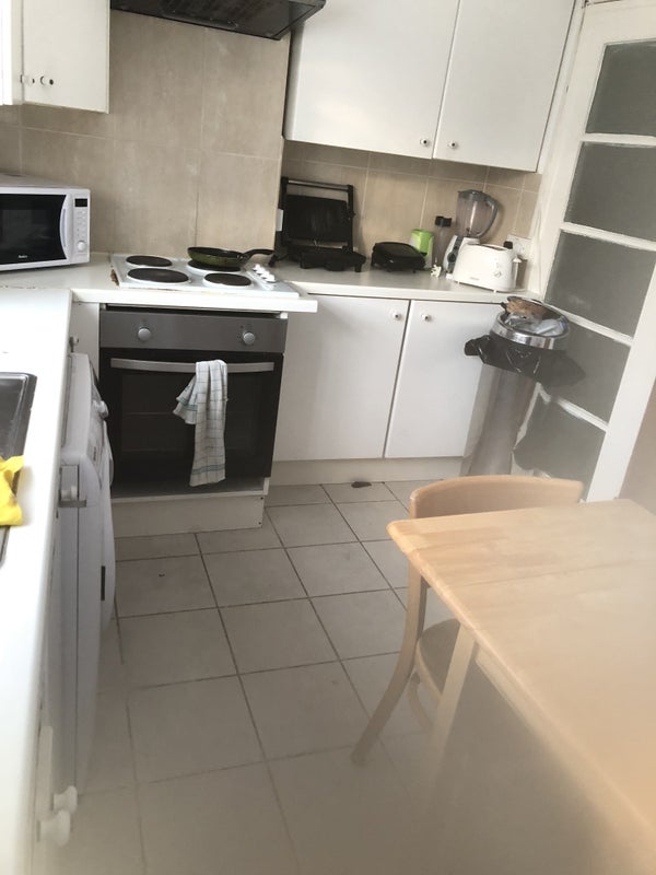Room Warwick Way in City of Westminster