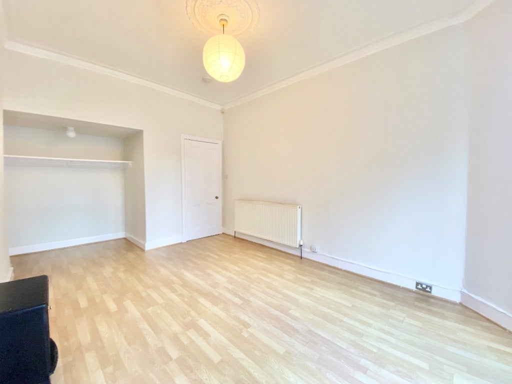 Flat Garrioch Road in Glasgow