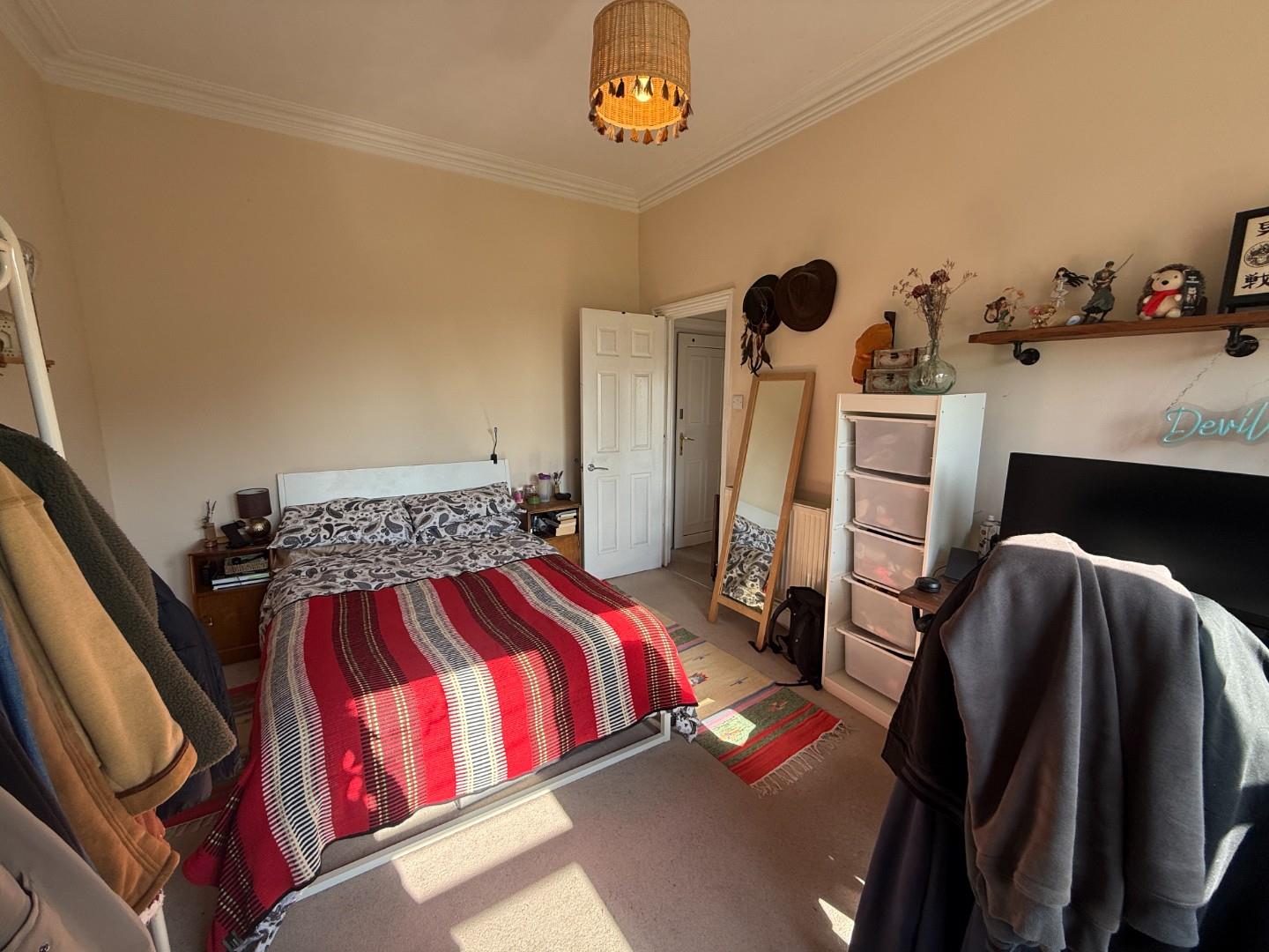 Flat Logan Road in Bristol