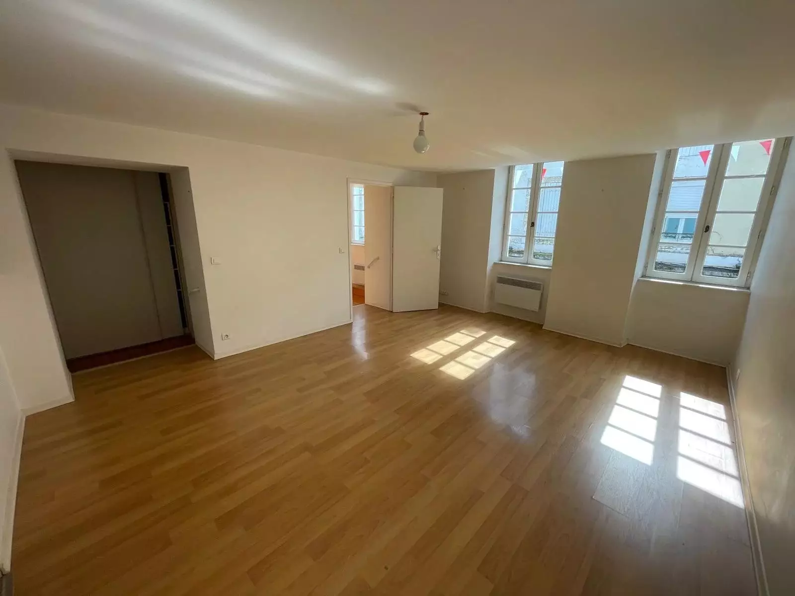 Appartement Place Des Capucins à Nogaro