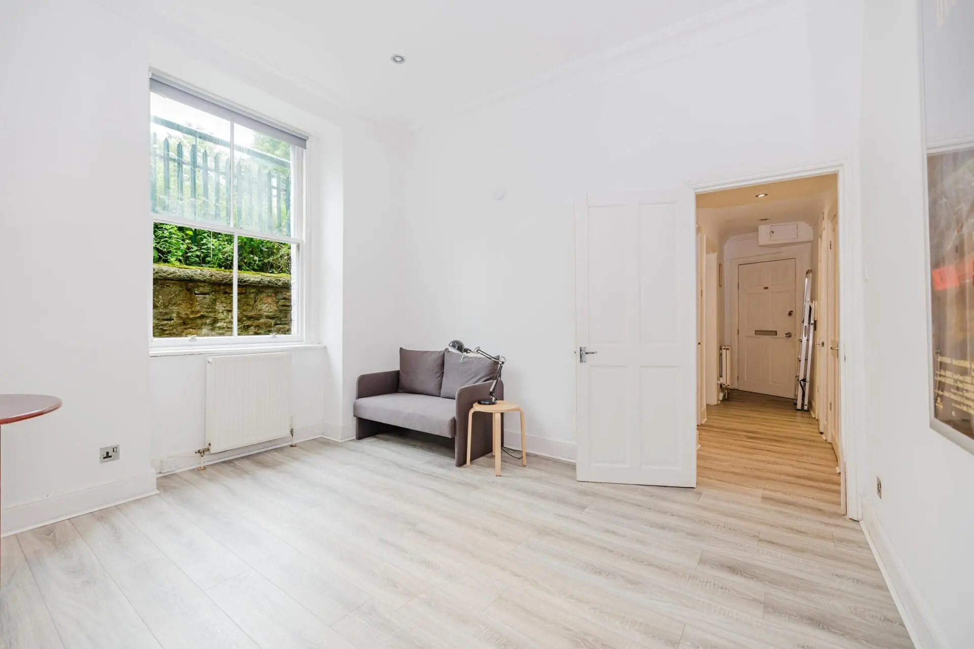 Flat Newton Street in City of Edinburgh