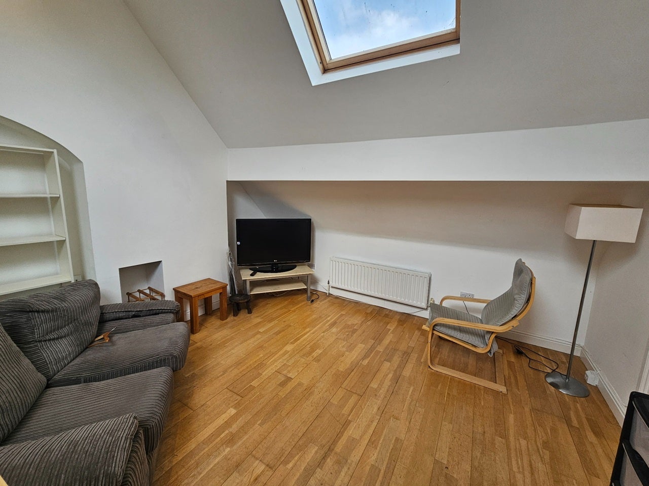 Flat Finchley Road in Greater London