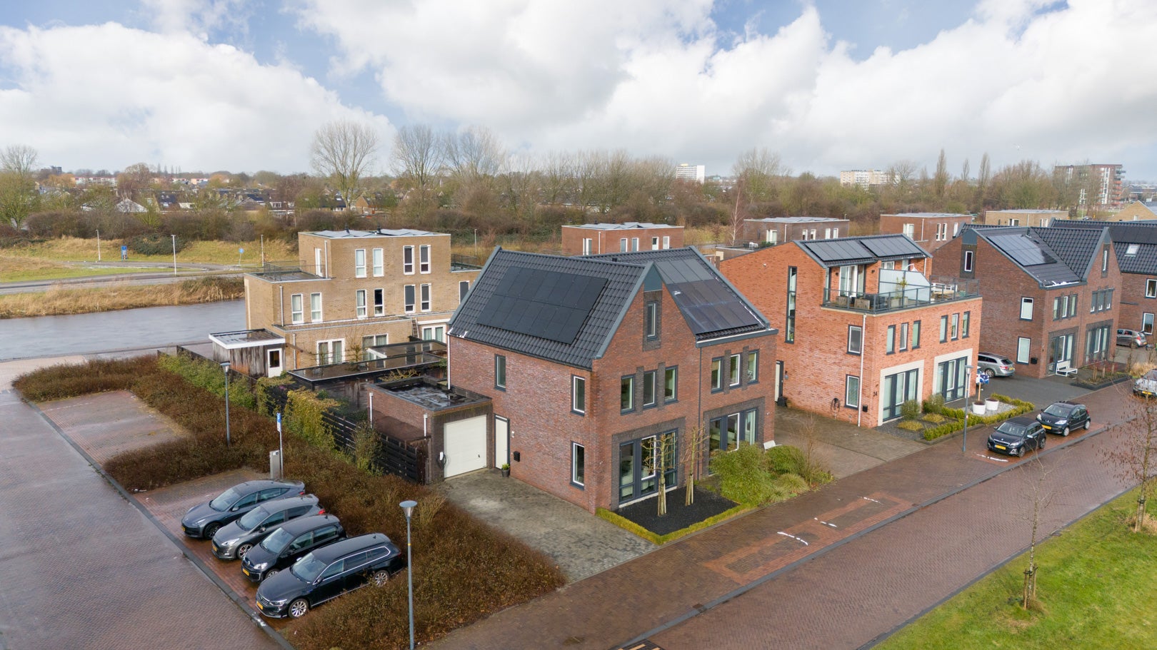 Huis Houkeweg 32 in Sneek