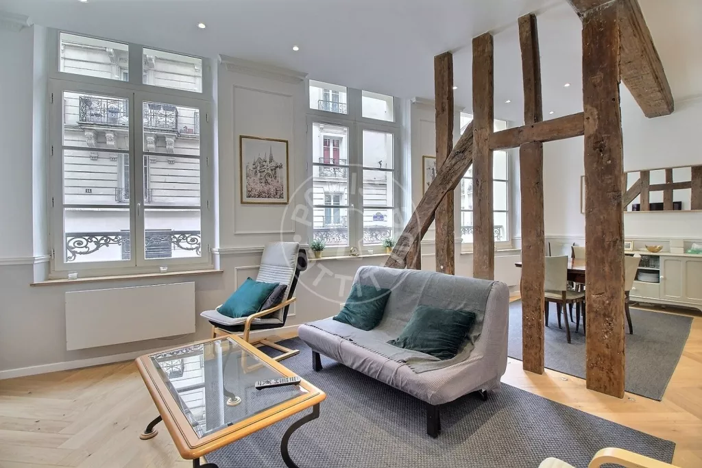 Appartement Rue Frédéric Sauton à Paris
