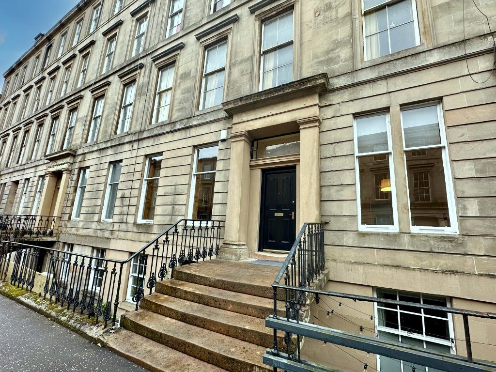 Flat West Princes Street in Glasgow
