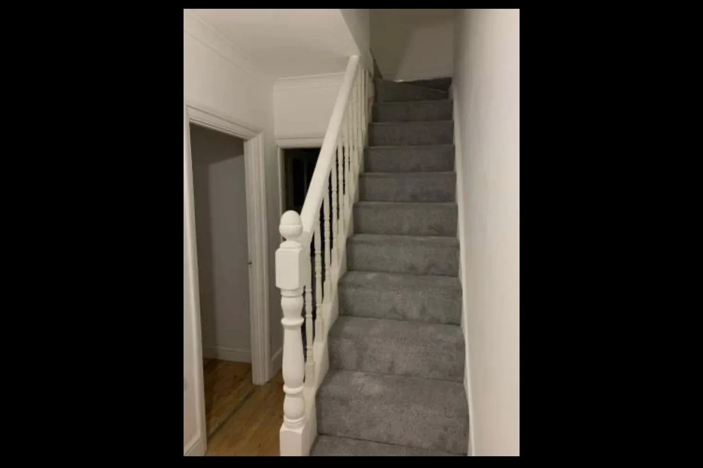Room Carlyle Road in Greater London