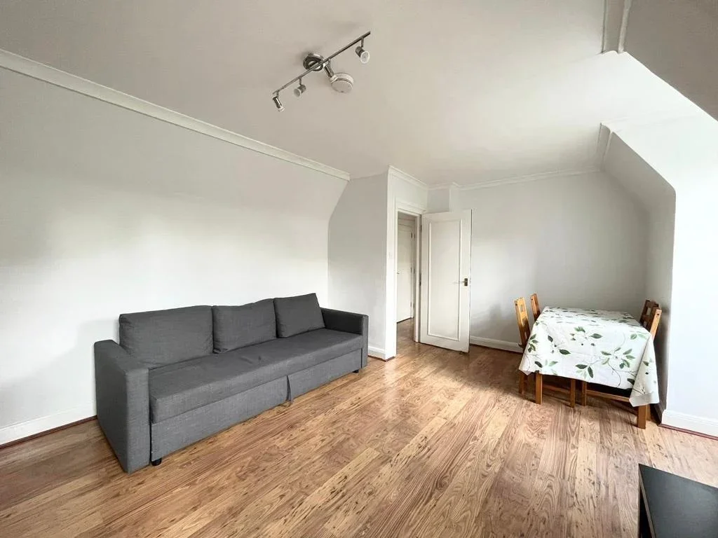 Flat Chalton Street in Greater London