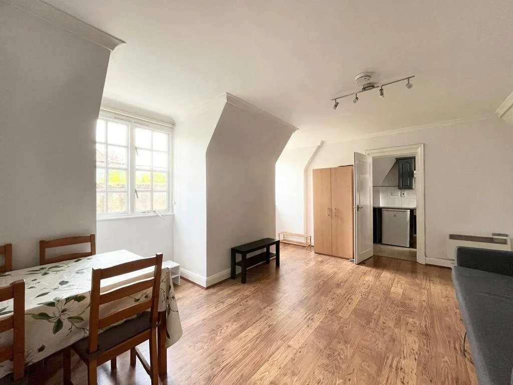 Flat Chalton Street in Greater London