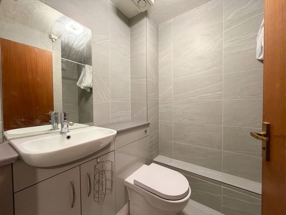 Flat Ryeland Close in Greater London