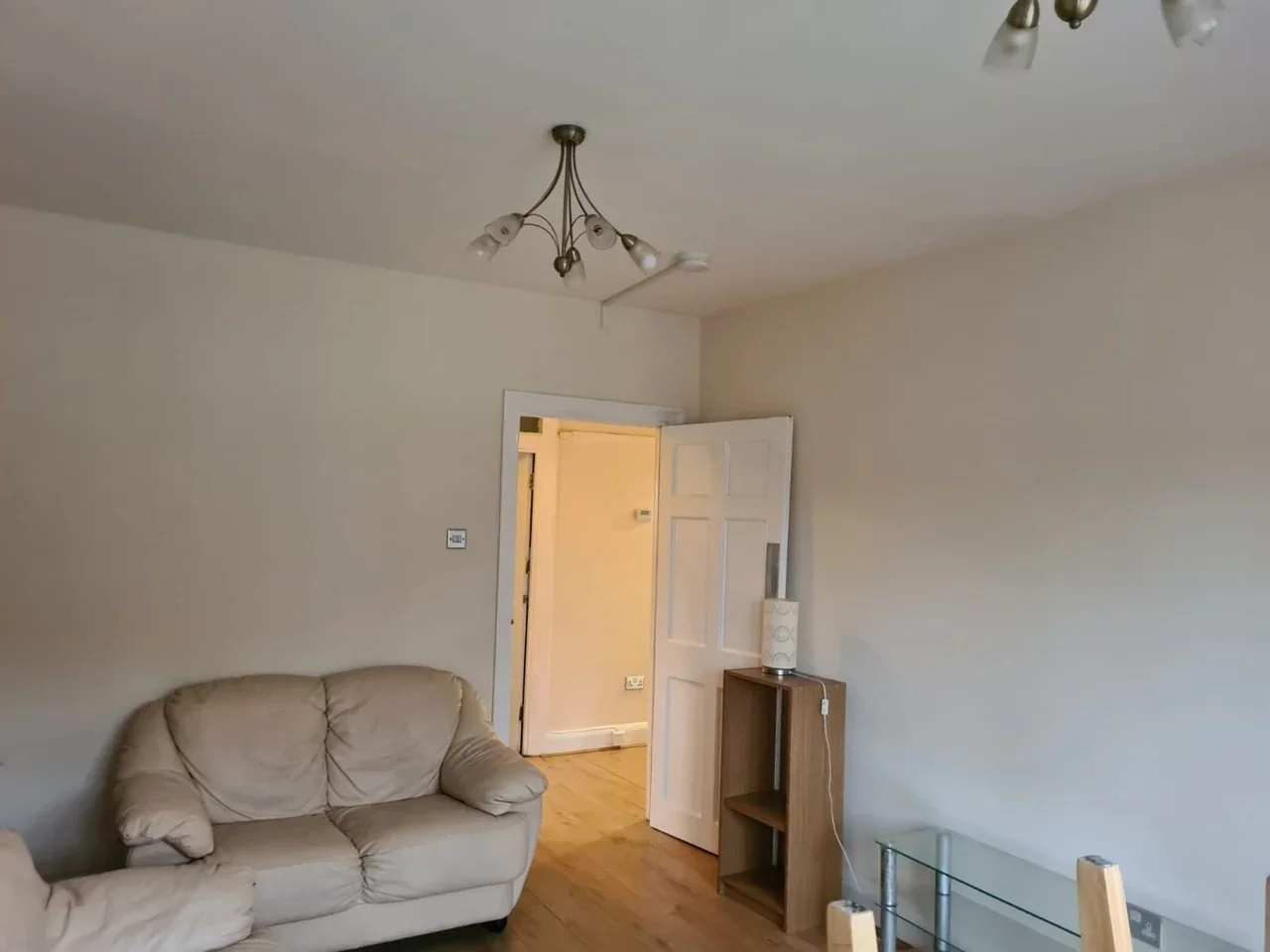 Flat Allington Road in Greater London