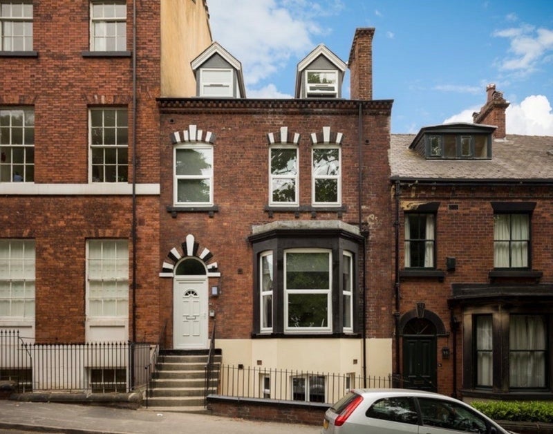 Room Hanover Square in Leeds
