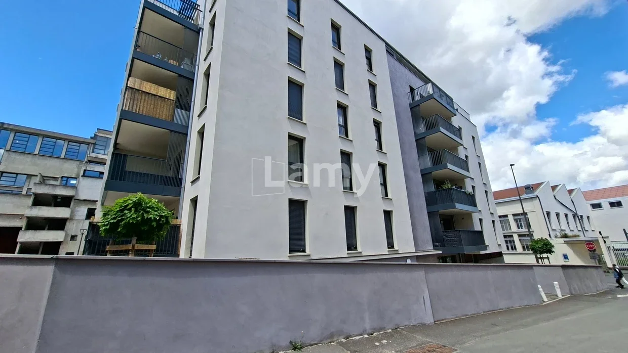 Flat Rue d'Ormesson in Clermont-Ferrand