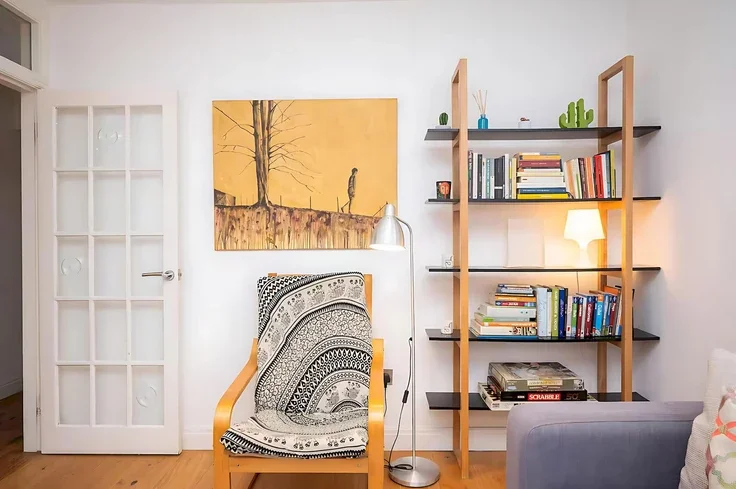 Flat Downham Road in Greater London