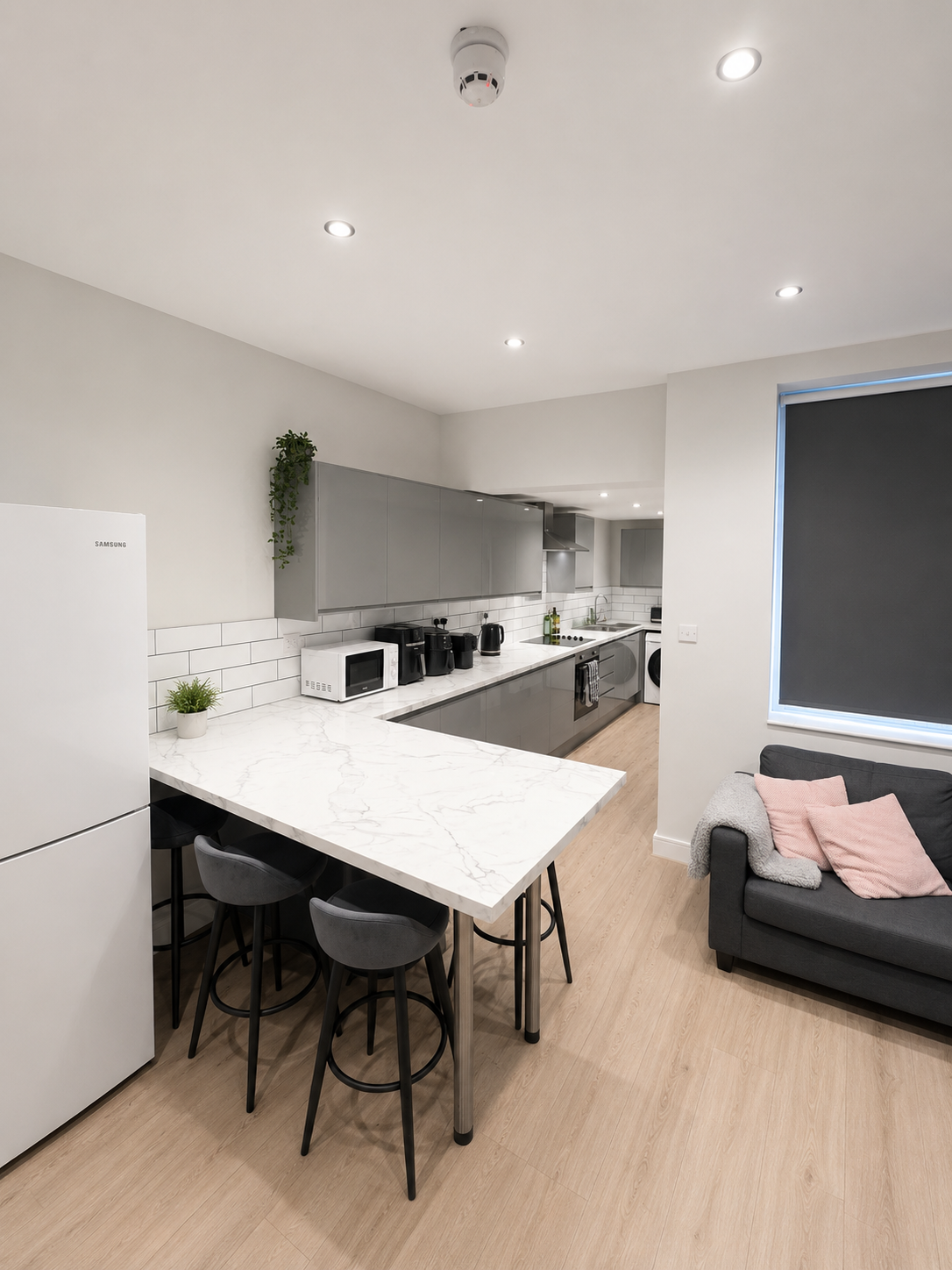 Flat Regent Terrace in Leeds