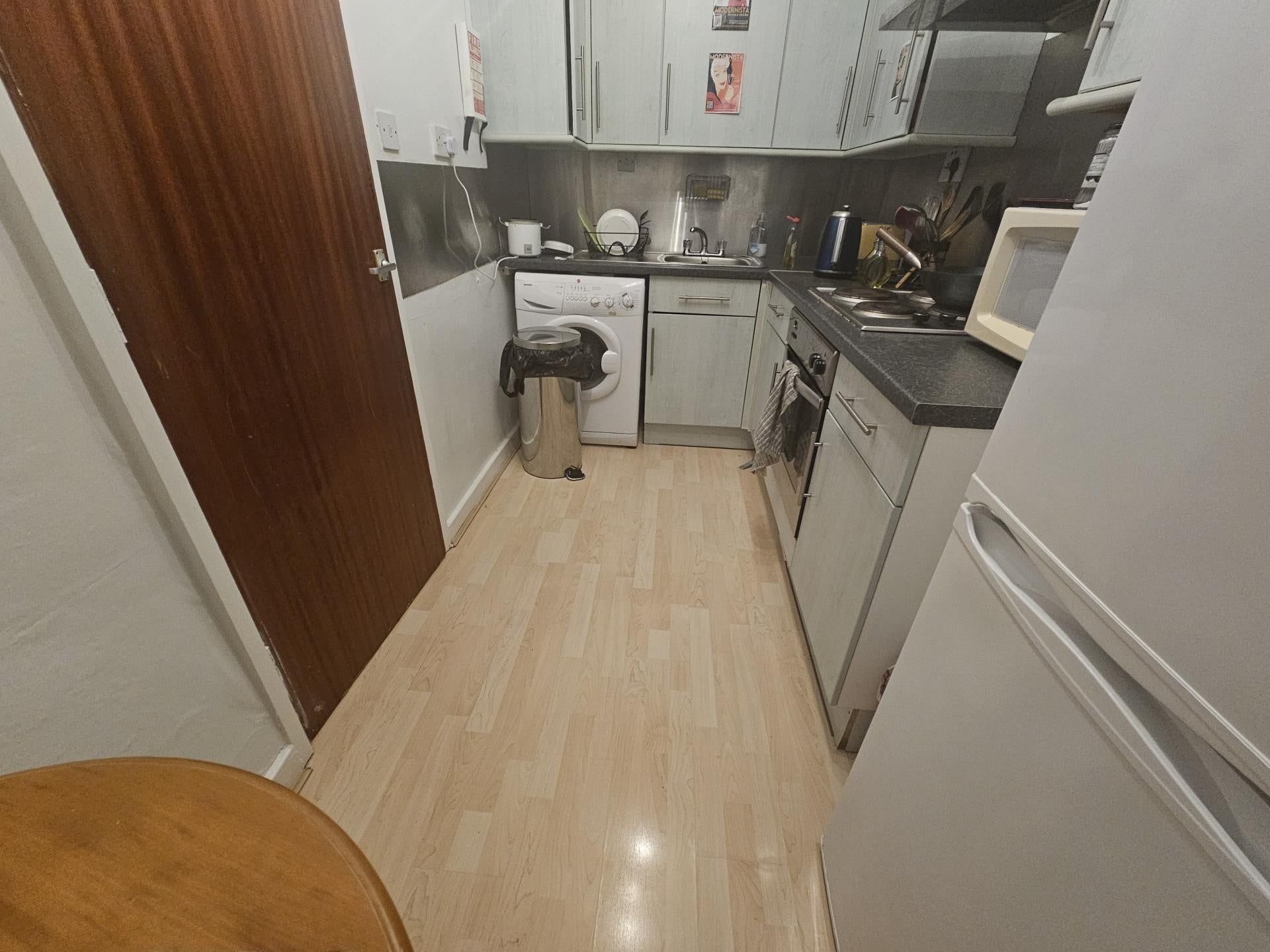 Flat Moorland Avenue in Leeds